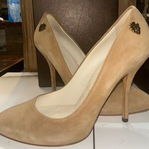 Gucci Beige Suede Stiletto Heels